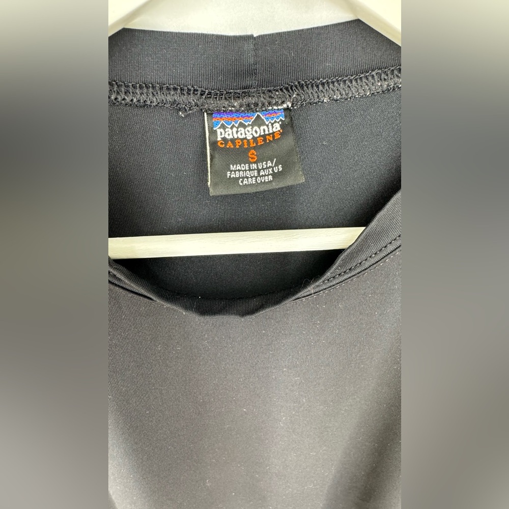 Patagonia Capilene Black Long-Sleeved Sport Size S - Picture 6 of 10